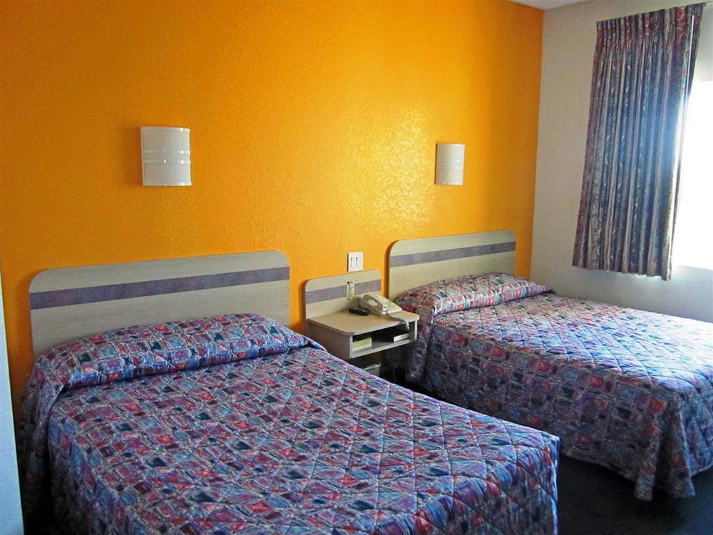Motel 6-Minonk, Il Bilik gambar